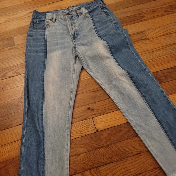 American Eagle 2 tone raw hem jeans - Picture 4 of 13